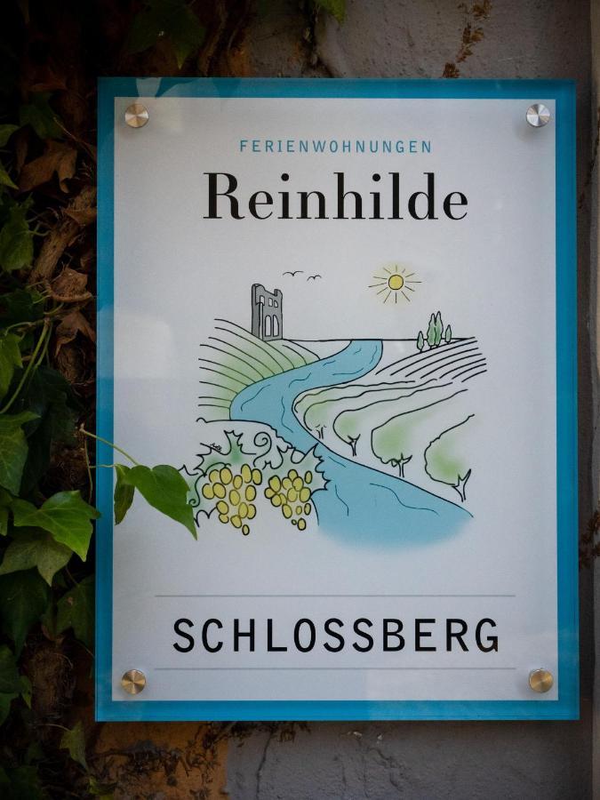 Reinhilde Apartment